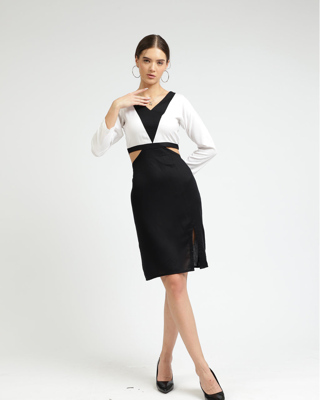 Black and white yin hotsell yang skirt